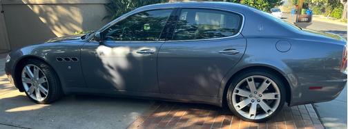 Gray 2007 Maserati Quattroporte Sport GT