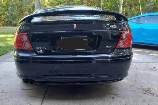 2004 Pontiac GTO Base