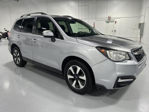 Silver 2017 Subaru Forester 2.5i Premium