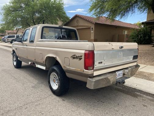 1993 Ford F-150 XL SuperCab