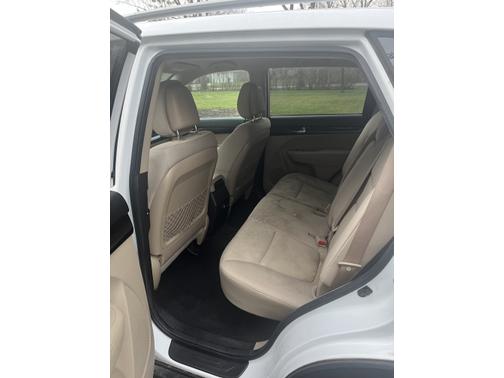 2011 Kia Sorento LX