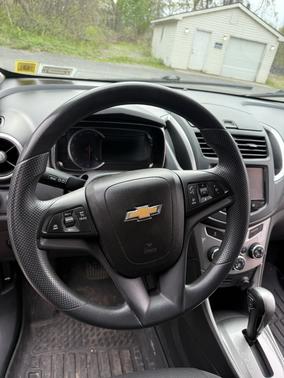 Red 2015 Chevrolet Trax LT