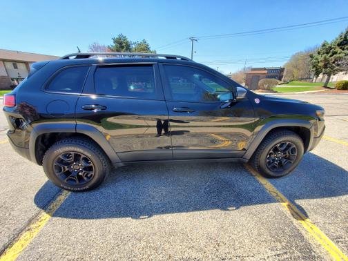 2019 Jeep Cherokee Trailhawk