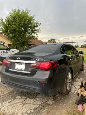 2015 INFINITI Q70L 5.6