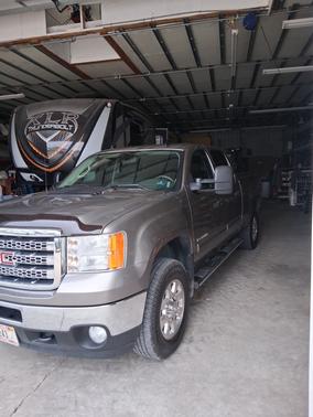 Beige 2013 GMC Sierra 2500 SLE
