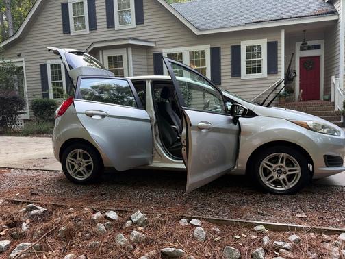 Silver 2019 Ford Fiesta SE