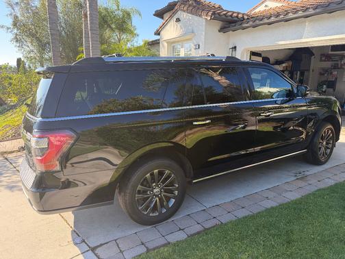 Black 2020 Ford Expedition Max Limited