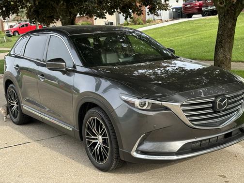 Gray 2023 Mazda CX-9 Grand Touring