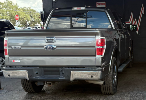 Gray 2013 Ford F-150 Lariat