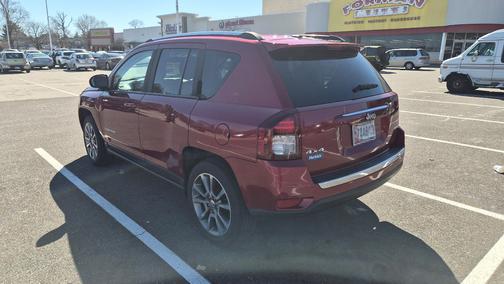 Red 2014 Jeep Compass Limited