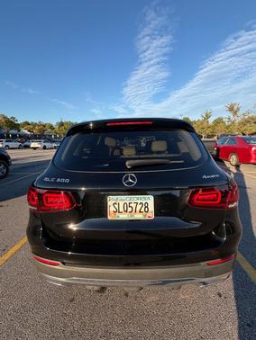Black 2022 Mercedes-Benz GLC 300 4MATIC