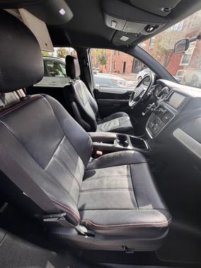 2014 Dodge Grand Caravan R/T
