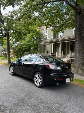Black 2010 Mazda Mazda3 s Grand Touring