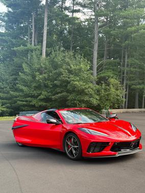 Red 2021 Chevrolet Corvette Stingray w/2LT