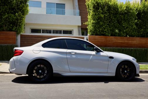 Photo 2 of 26 of 2019 BMW M2 Competition