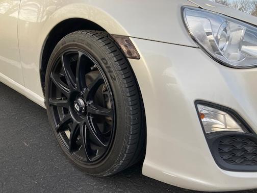 2013 Scion FR-S Base