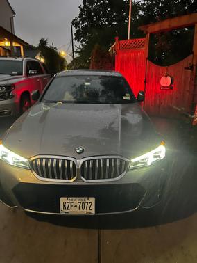 2023 BMW 330 i xDrive