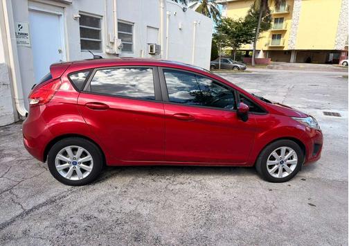 2012 Ford Fiesta SE