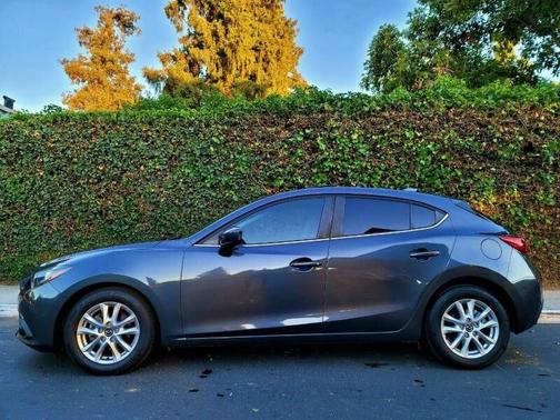 2015 Mazda Mazda3 i Touring