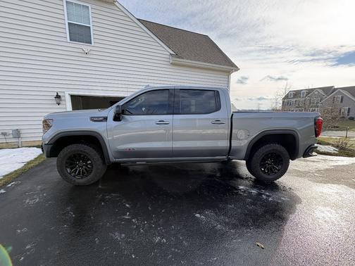 2023 GMC Sierra 1500 AT4X