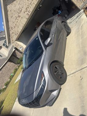 Gray 2021 Hyundai ELANTRA SEL