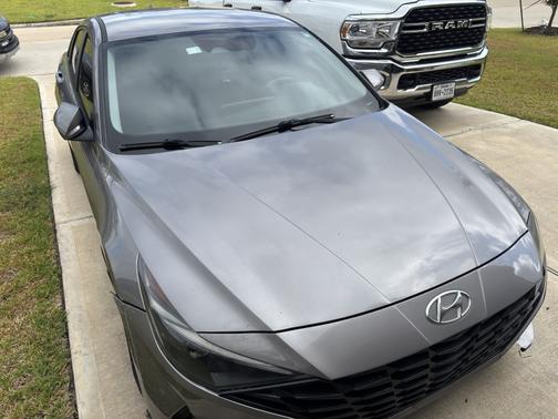 Gray 2021 Hyundai ELANTRA SEL