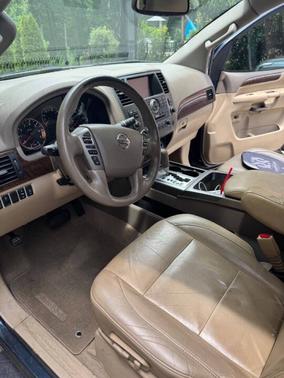 2013 Nissan Armada Platinum