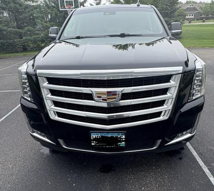 2018 Cadillac Escalade ESV Luxury