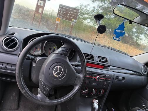 2009 Mazda Mazda3 i Touring Value
