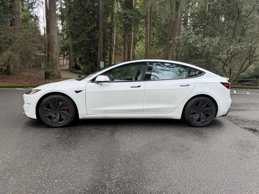 2024 Tesla Model 3 Performance