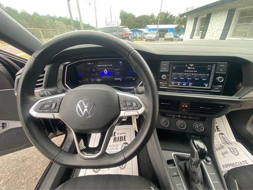 2023 Volkswagen Jetta 1.4T Sport