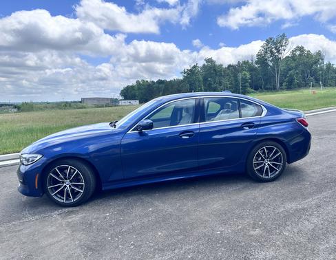 2021 BMW 330 i