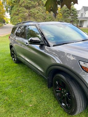 Gray 2022 Ford Explorer ST