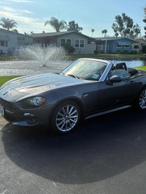 Gray 2017 FIAT 124 Spider Lusso