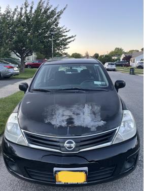 Photo 1 of 2 of 2010 Nissan Versa 1.8 S