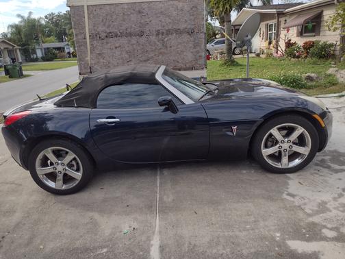 Blue 2008 Pontiac Solstice GXP