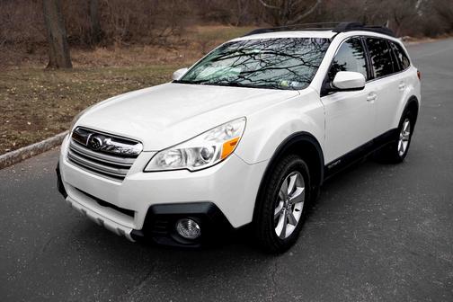 2014 Subaru Outback 2.5i Limited
