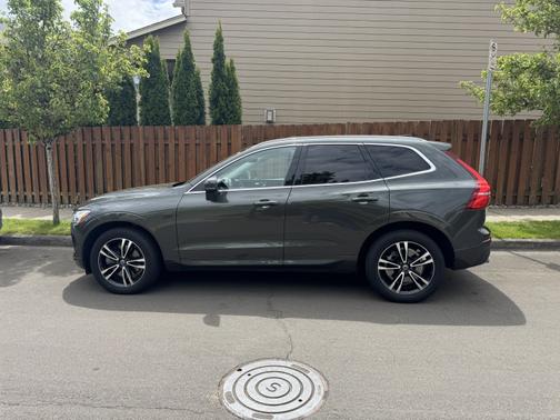 2018 Volvo XC60 T6 Momentum
