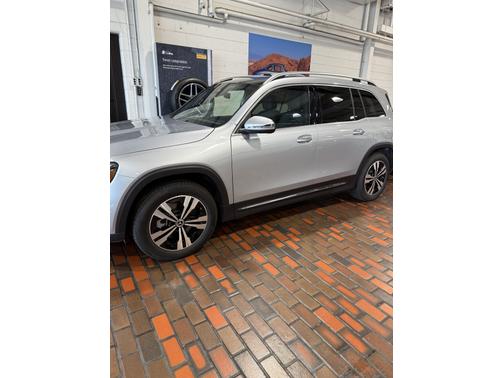 2025 Mercedes-Benz GLB 250 4MATIC