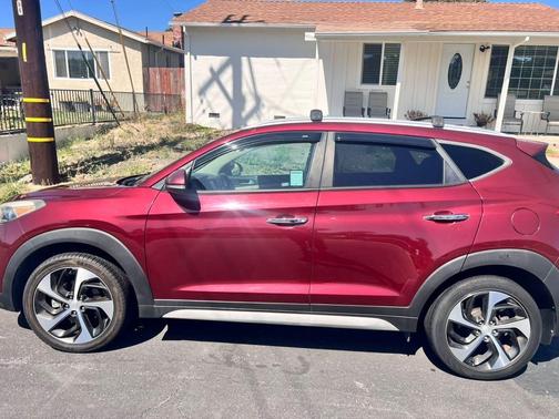 Red 2017 Hyundai TUCSON Limited