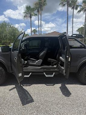 Black 2013 Ford F-150 XLT