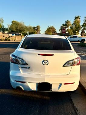 2013 Mazda Mazda3 i SV