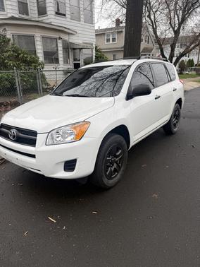 White 2011 Toyota RAV4 Base