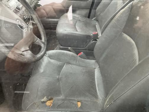2000 Mazda MPV DX