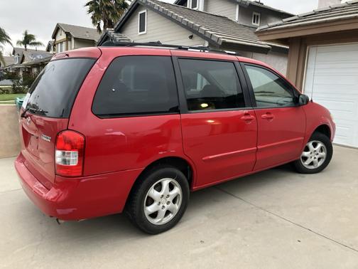 2000 Mazda MPV DX