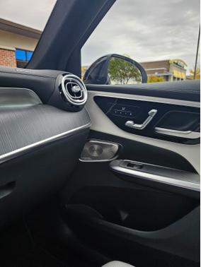 2023 Mercedes-Benz GLC 300 4MATIC