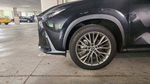 Black 2023 Lexus NX 350 Luxury