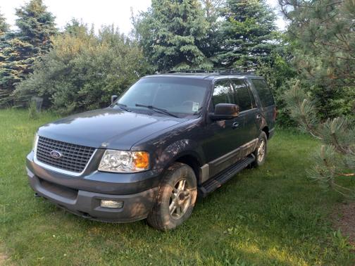2003 Ford Expedition XLT