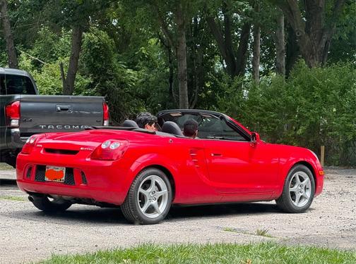 2003 Toyota MR2 Spyder