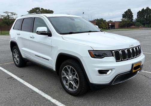 White 2022 Jeep Grand Cherokee WK Limited